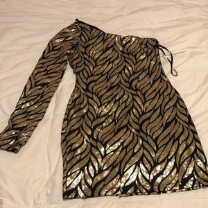 Sexy dress perfect for girls night out! Medium